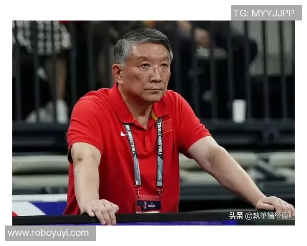 球迷热议李梦潘臻琦被弃宫鲁鸣强调年轻化是重建首要任务